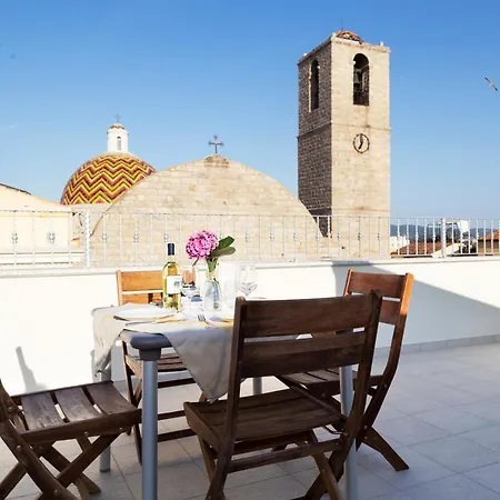 La Via And Terrace Guest house