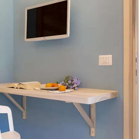La Via And Terrace Guest house *